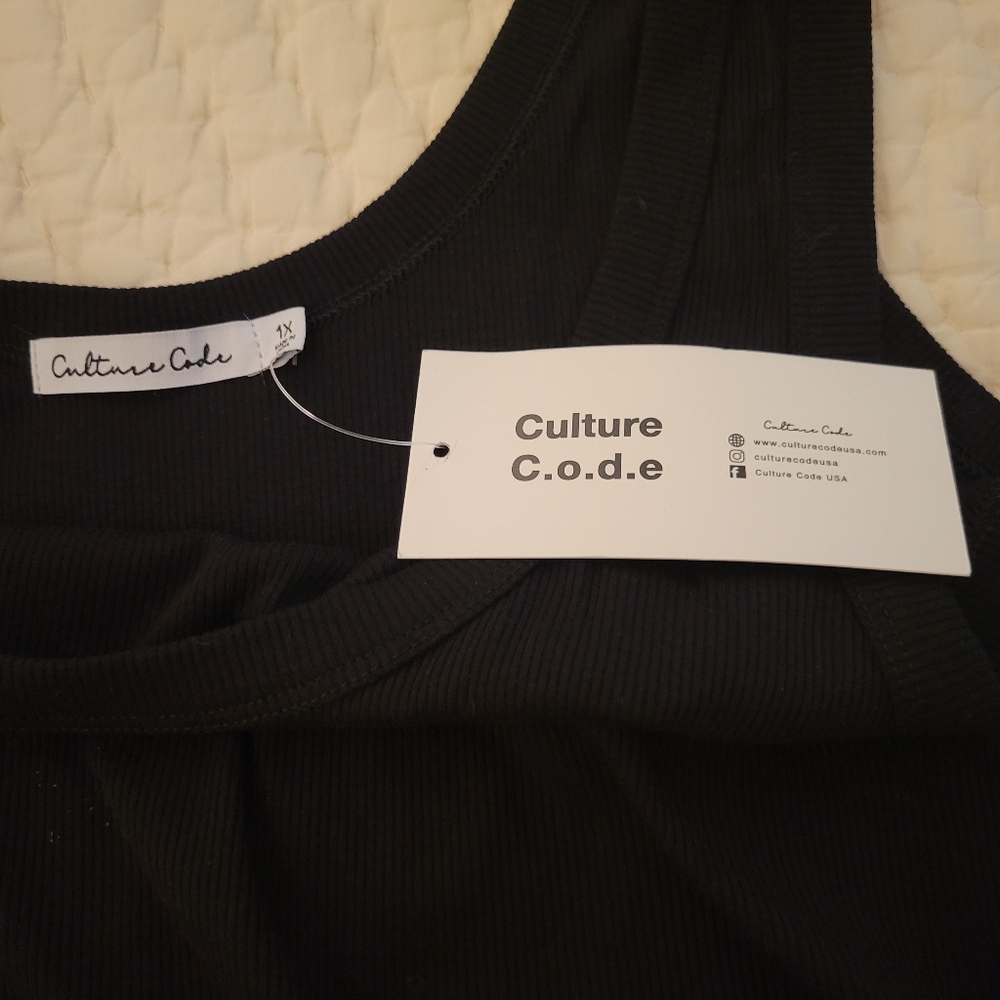 Womens Black Scoop Neck Tank Sz 1X - Picture 4 of 4
